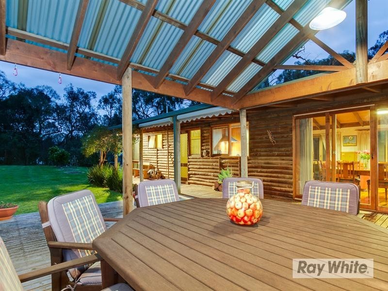 330 Centre Road, Langwarrin VIC 3910