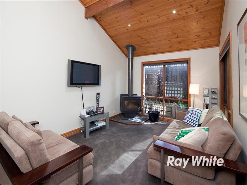 7 Denise Court, Langwarrin VIC 3910