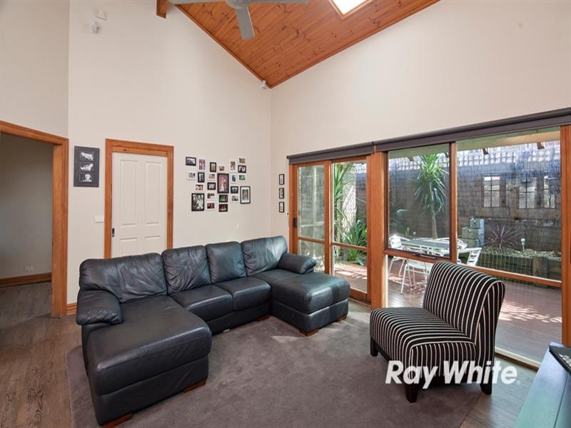 7 Denise Court, Langwarrin VIC 3910