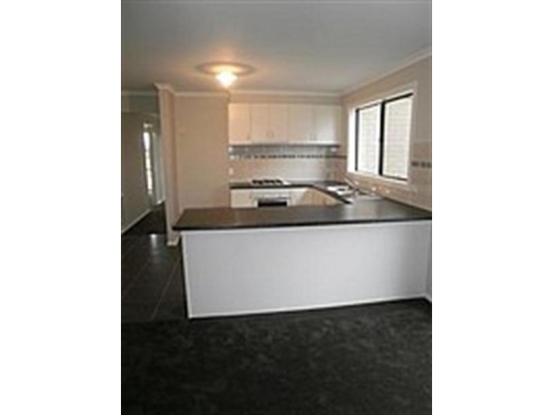 14 David Close, Skye VIC 3977