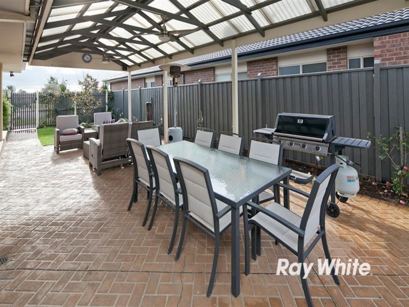 8 Collina Court, Langwarrin VIC 3910