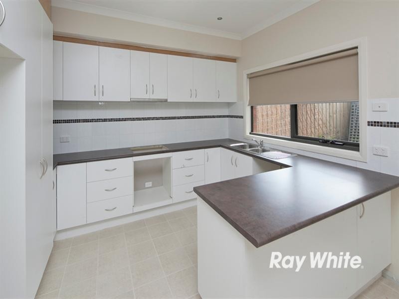 2/442 McClelland Drive, Langwarrin VIC 3910