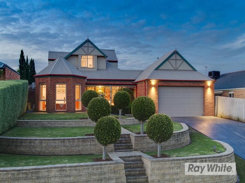 16 Candwindara Court, Langwarrin VIC 3910