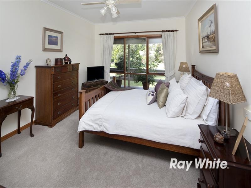 13 Yarralumla Drive, Langwarrin VIC 3910