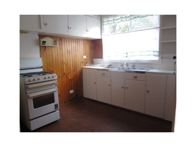 4/18 Lewis Street, Frankston VIC 3199