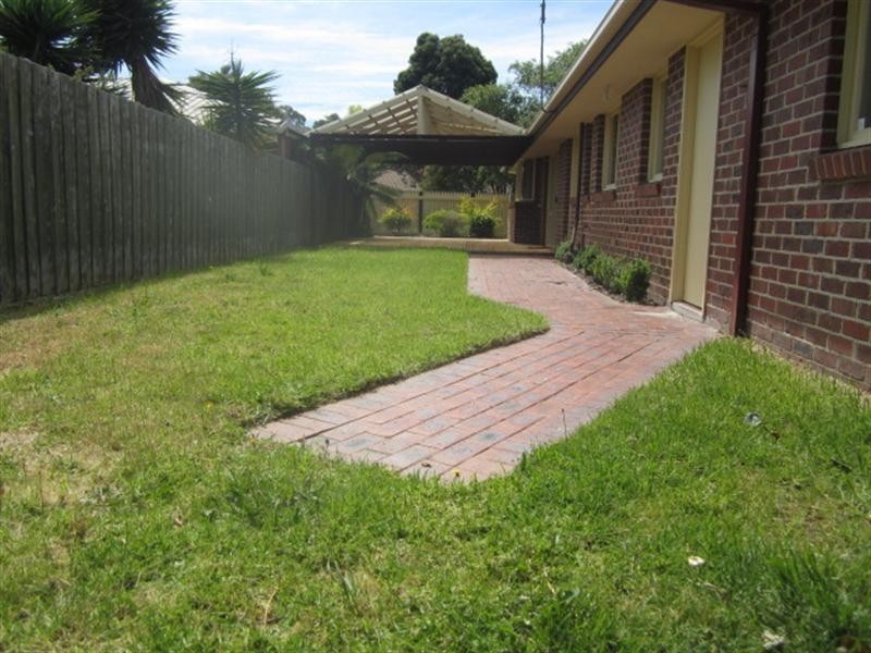 1 Denise Court, Langwarrin VIC 3910