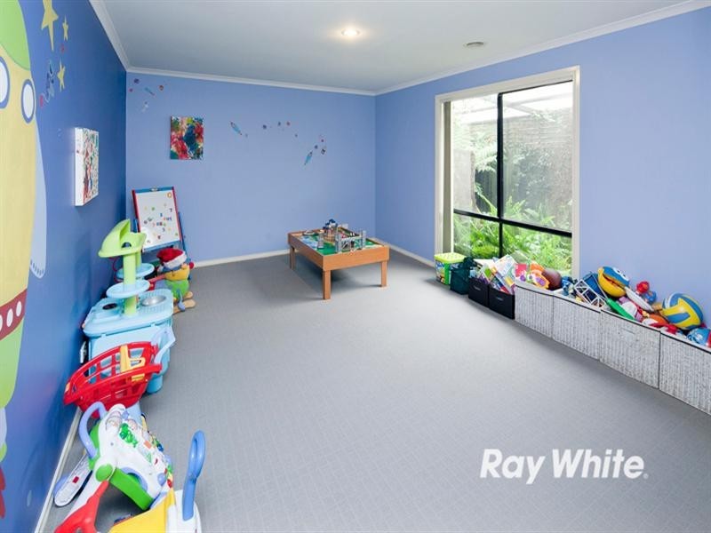 6 Yemaya Court, Somerville VIC 3912