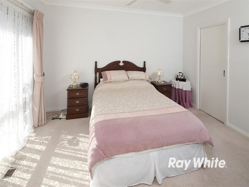 11 Rogan Court, Langwarrin VIC 3910