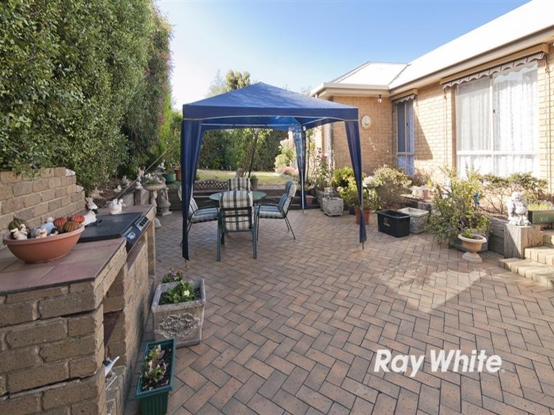 11 Rogan Court, Langwarrin VIC 3910