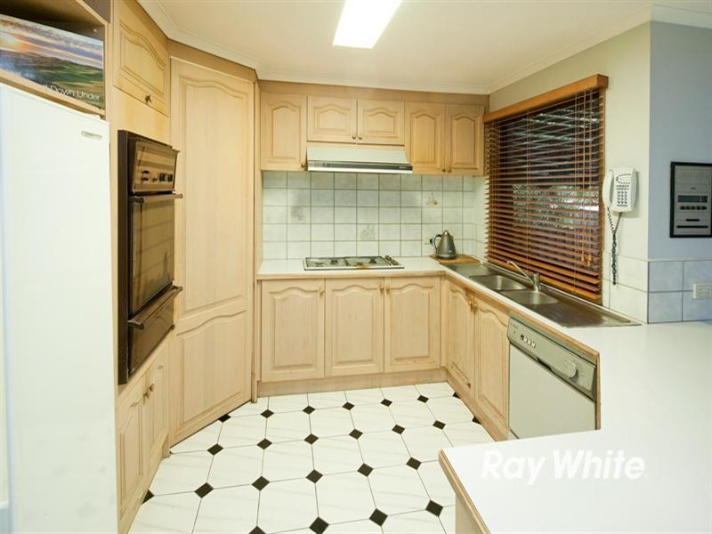 15 Pellita Way, Langwarrin VIC 3910