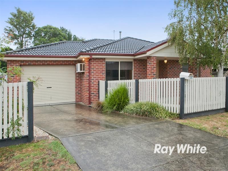 106 Eramosa Road East, Somerville VIC 3912