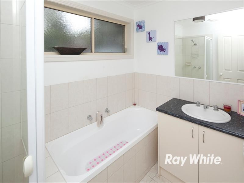 106 Eramosa Road East, Somerville VIC 3912