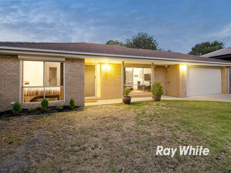 8 Meridian Court, Langwarrin VIC 3910