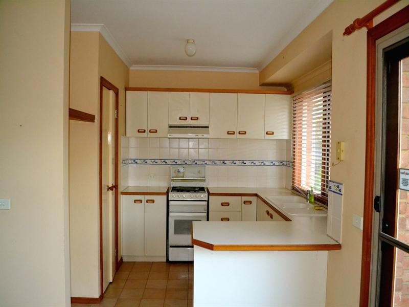 97 Clarendon Drive, Somerville VIC 3912