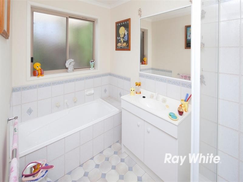 6 Tarwin Court, Langwarrin VIC 3910