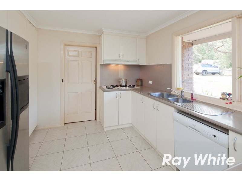 6 Vista Court, Somerville VIC 3912