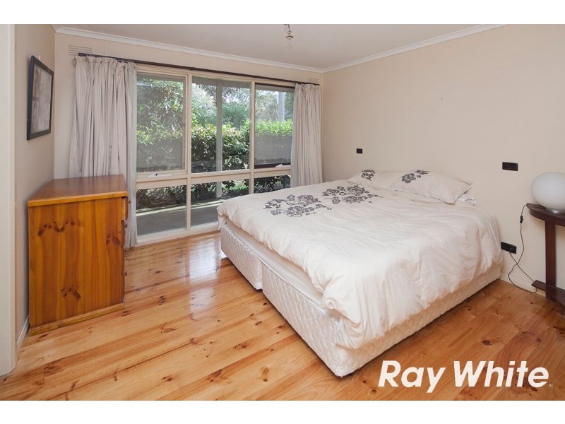 6 Vista Court, Somerville VIC 3912