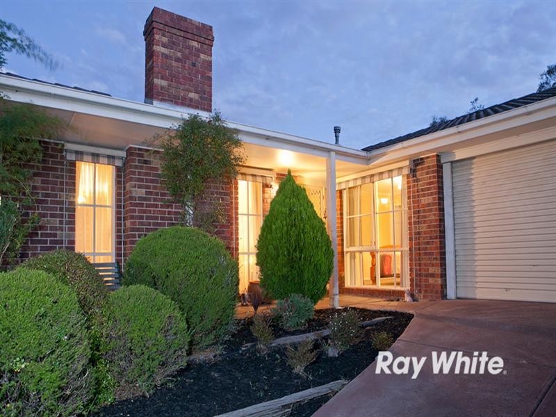 11 Eileen Court, Langwarrin VIC 3910
