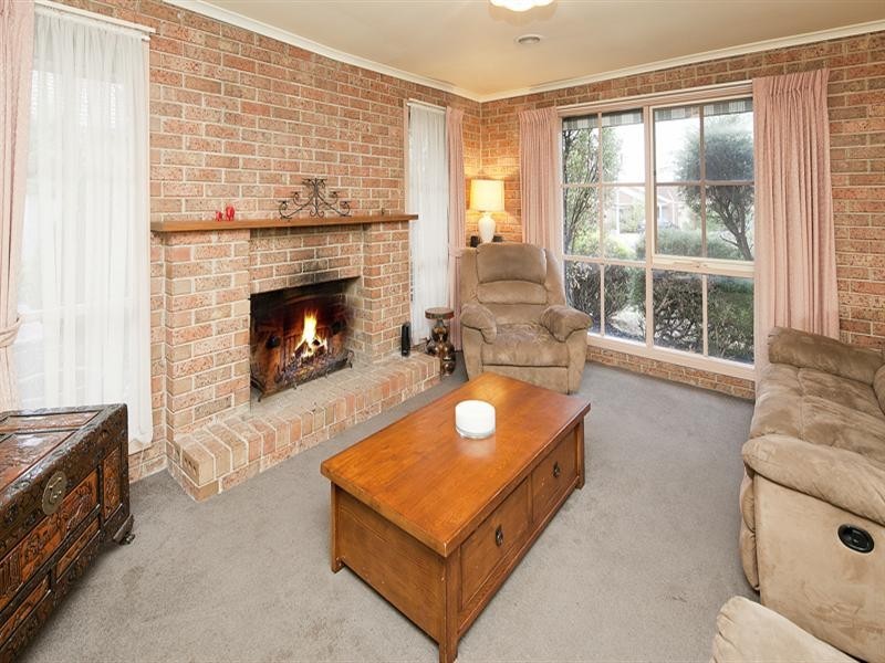 11 Eileen Court, Langwarrin VIC 3910