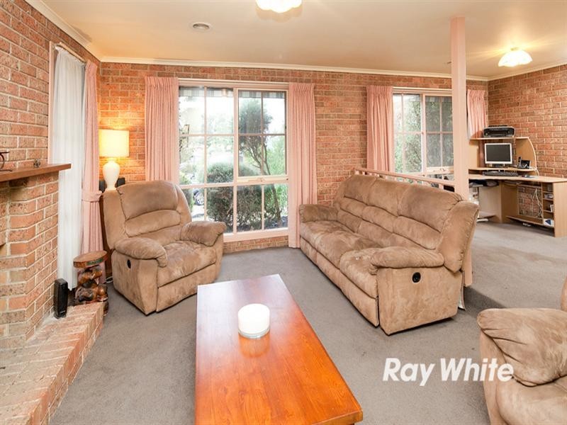 11 Eileen Court, Langwarrin VIC 3910