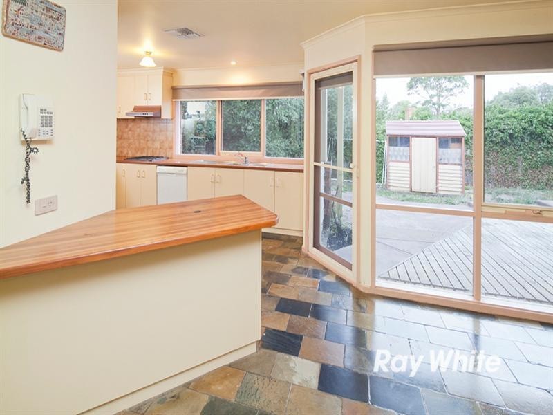 11 Eileen Court, Langwarrin VIC 3910