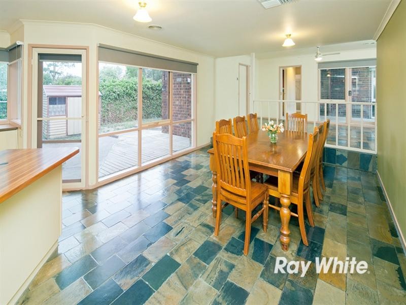 11 Eileen Court, Langwarrin VIC 3910