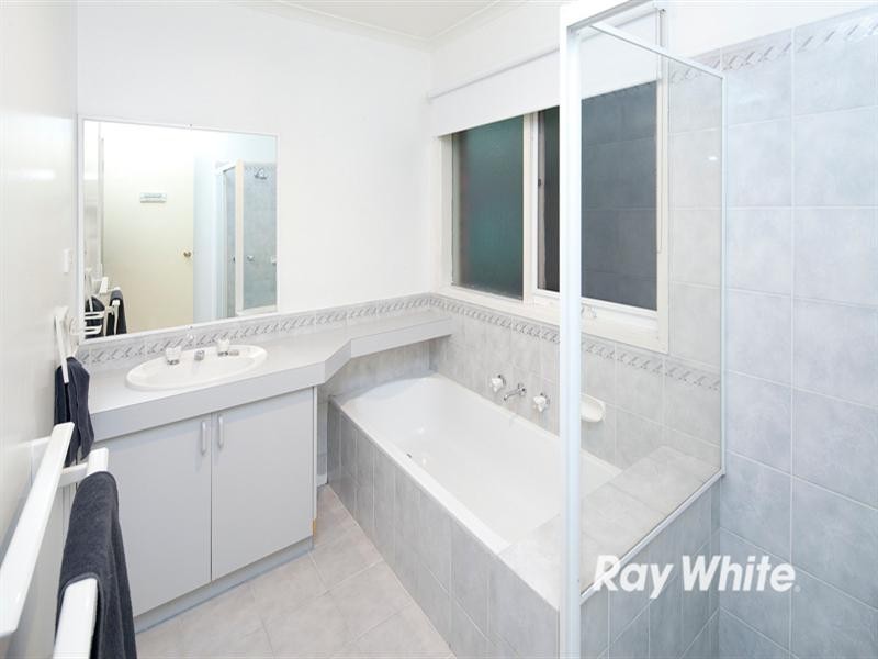 11 Eileen Court, Langwarrin VIC 3910