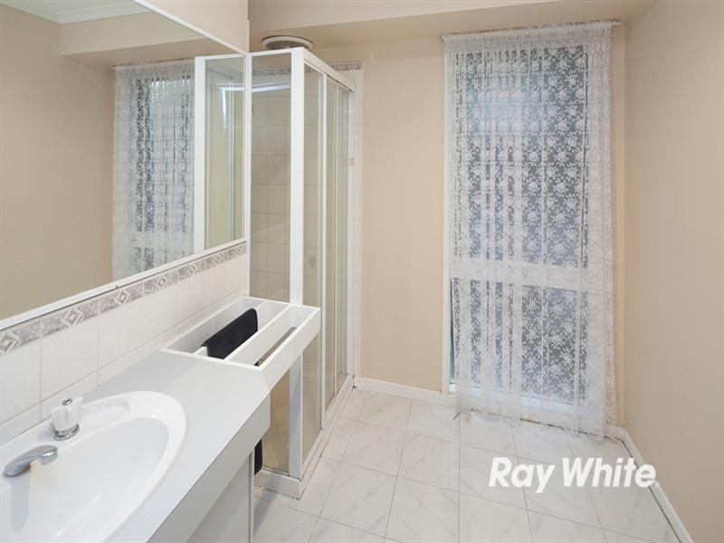 11 Eileen Court, Langwarrin VIC 3910