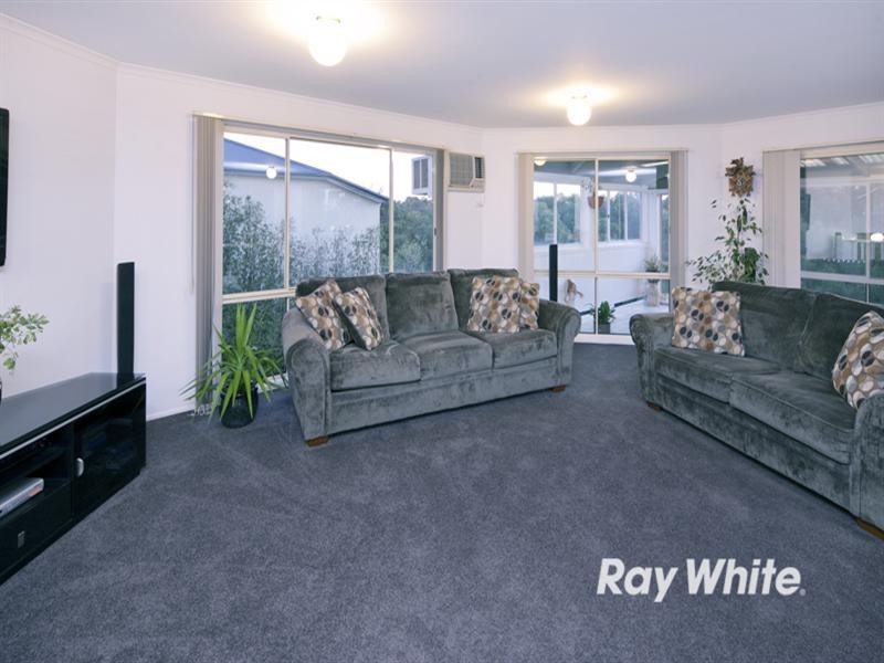 43 Lexton Drive, Langwarrin VIC 3910