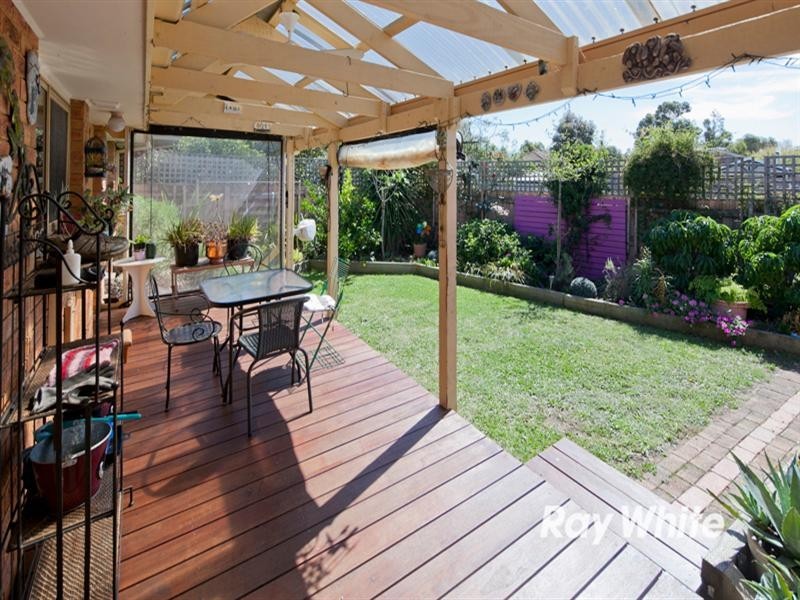 18/10 Lemnian Court, Langwarrin VIC 3910