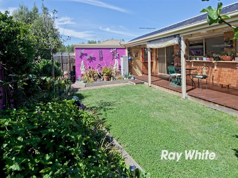 18/10 Lemnian Court, Langwarrin VIC 3910