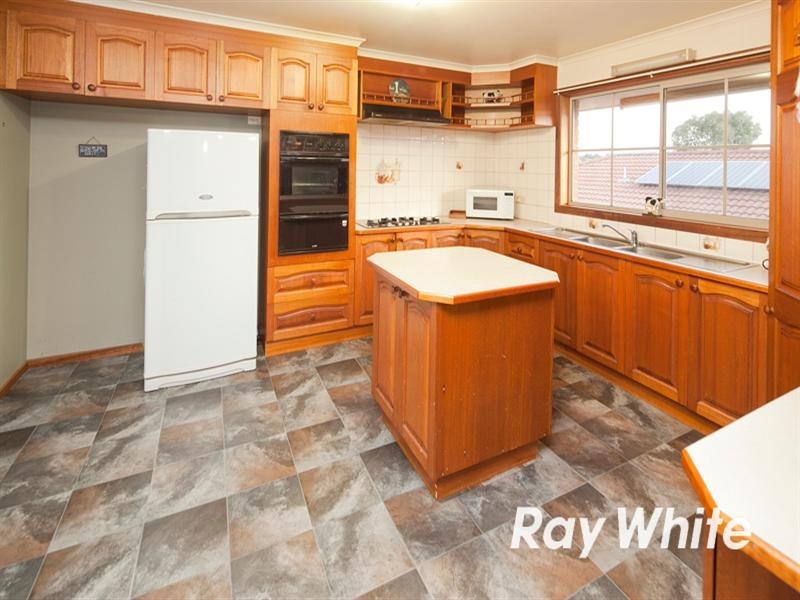 5 Eucalypt Court, Langwarrin VIC 3910