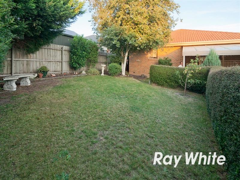 5 Eucalypt Court, Langwarrin VIC 3910
