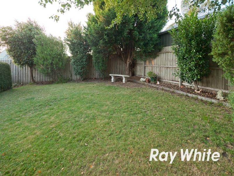 5 Eucalypt Court, Langwarrin VIC 3910