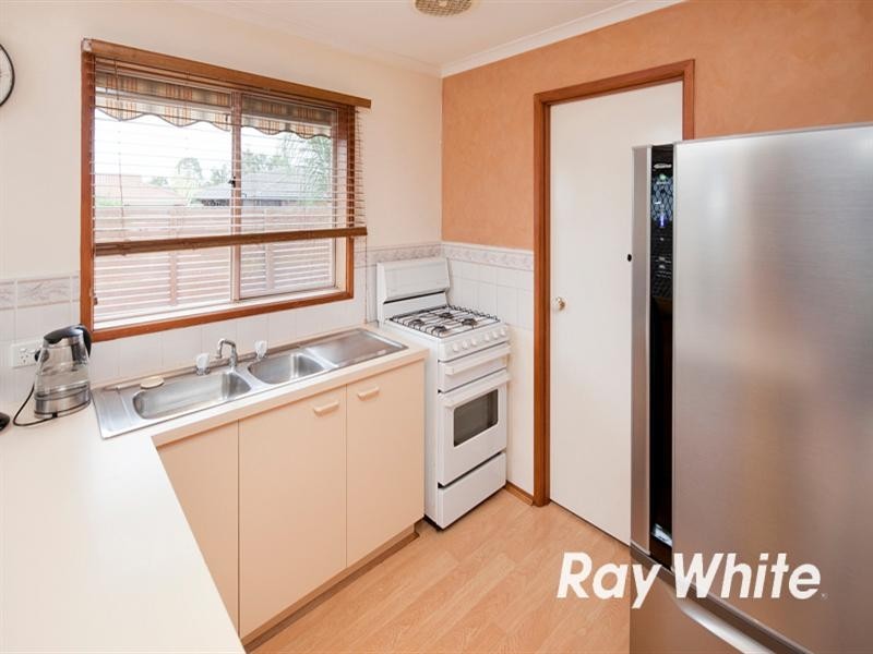 1/80 Granite Drive, Langwarrin VIC 3910