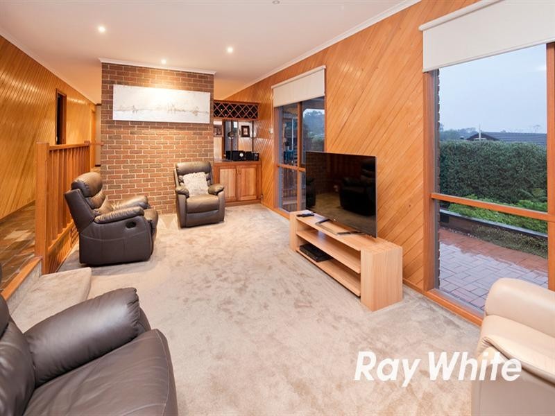 2 Airlie Court, Langwarrin VIC 3910
