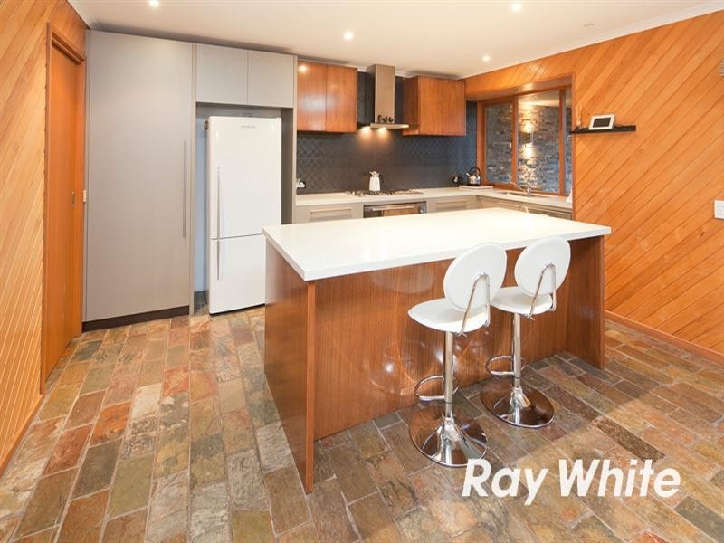 2 Airlie Court, Langwarrin VIC 3910