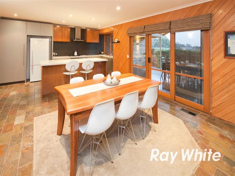 2 Airlie Court, Langwarrin VIC 3910