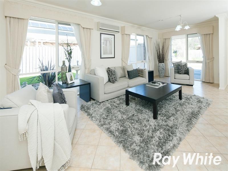 8 Carolyn Court, Langwarrin VIC 3910