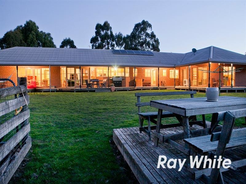 16 Gerards Way, Tyabb VIC 3913