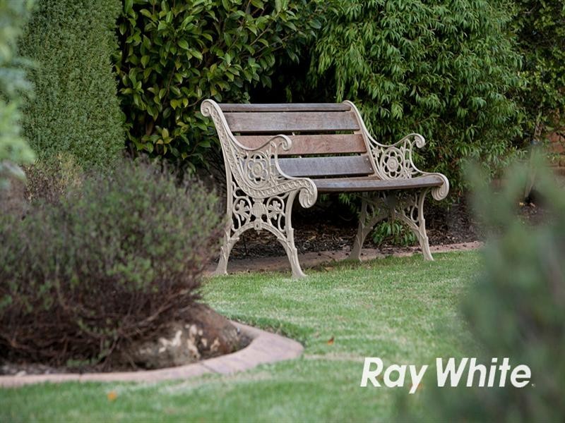 9 Yarralumla Drive, Langwarrin VIC 3910