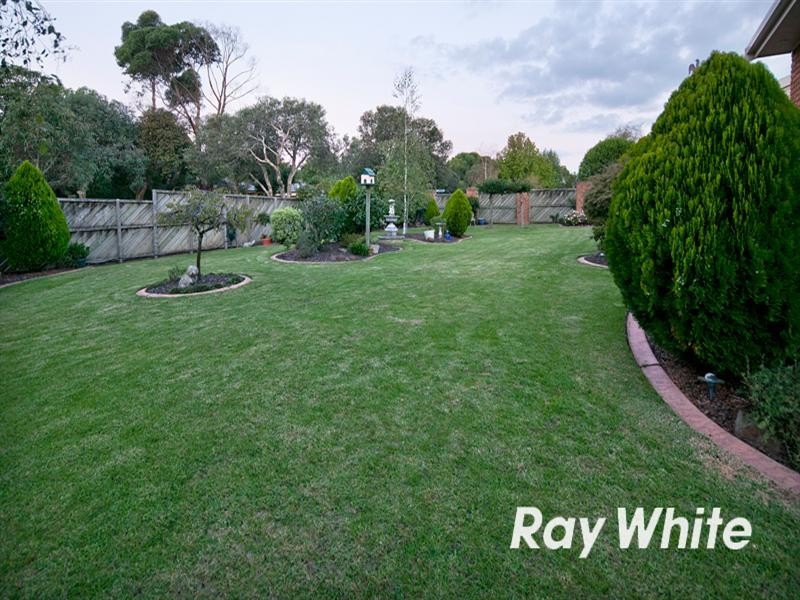 9 Yarralumla Drive, Langwarrin VIC 3910
