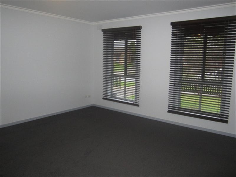 10 Jacaranda Drive, Baxter VIC 3911