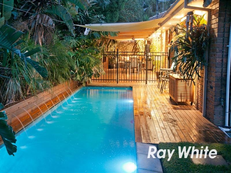 13 Firbank Close, Langwarrin VIC 3910