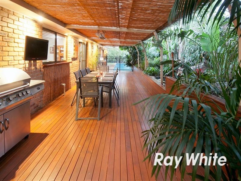 13 Firbank Close, Langwarrin VIC 3910