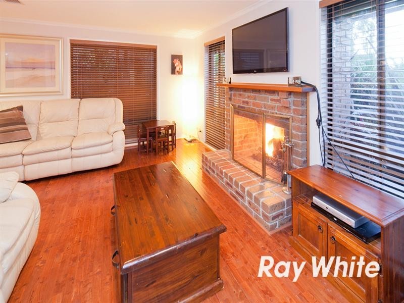 13 Firbank Close, Langwarrin VIC 3910