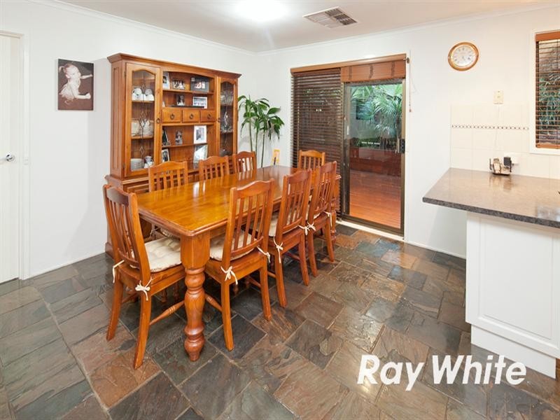 13 Firbank Close, Langwarrin VIC 3910
