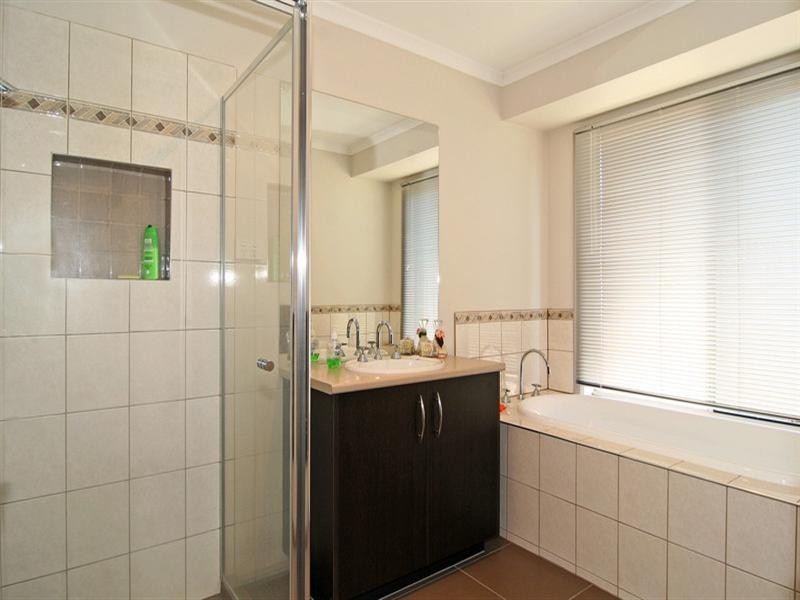 37 Spruce Drive, Hastings VIC 3915