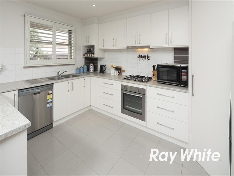 1/16 Station Street, Somerville VIC 3912