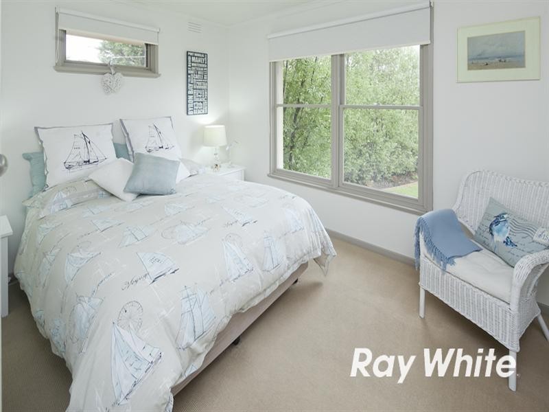 1/16 Station Street, Somerville VIC 3912